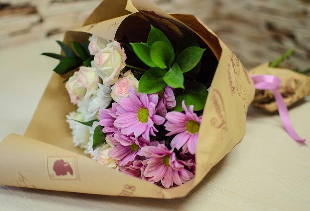 Букет цветов из: Розы и Хризантемы в Дудинке