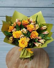 Букет цветов из:  Альстромерии и Розы в Дудинке