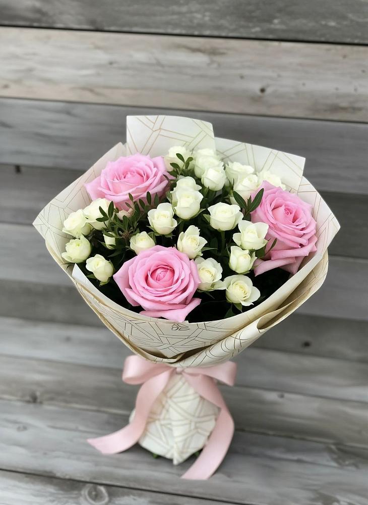 Букет цветов из: Розы в Дудинке
