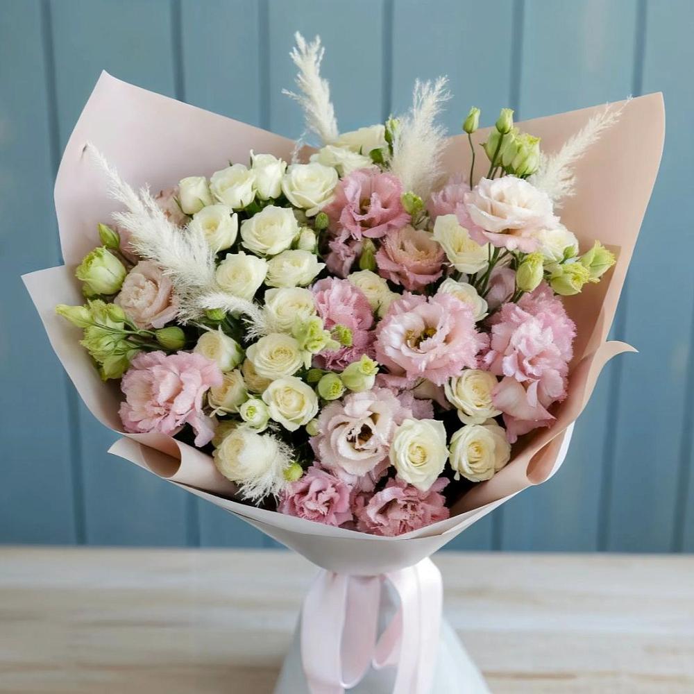 Букет цветов из: Альстромерии и Розы в Дудинке