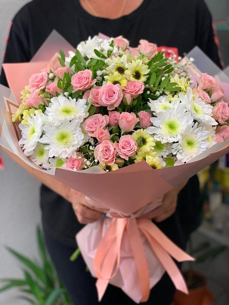 Букет цветов из: Розы и Хризантемы в Дудинке
