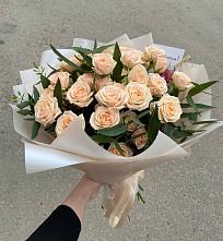 Букет Кремовые розы Латте в Дудинке
