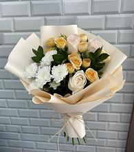 Букет цветов из:  Розы и Хризантемы в Дудинке