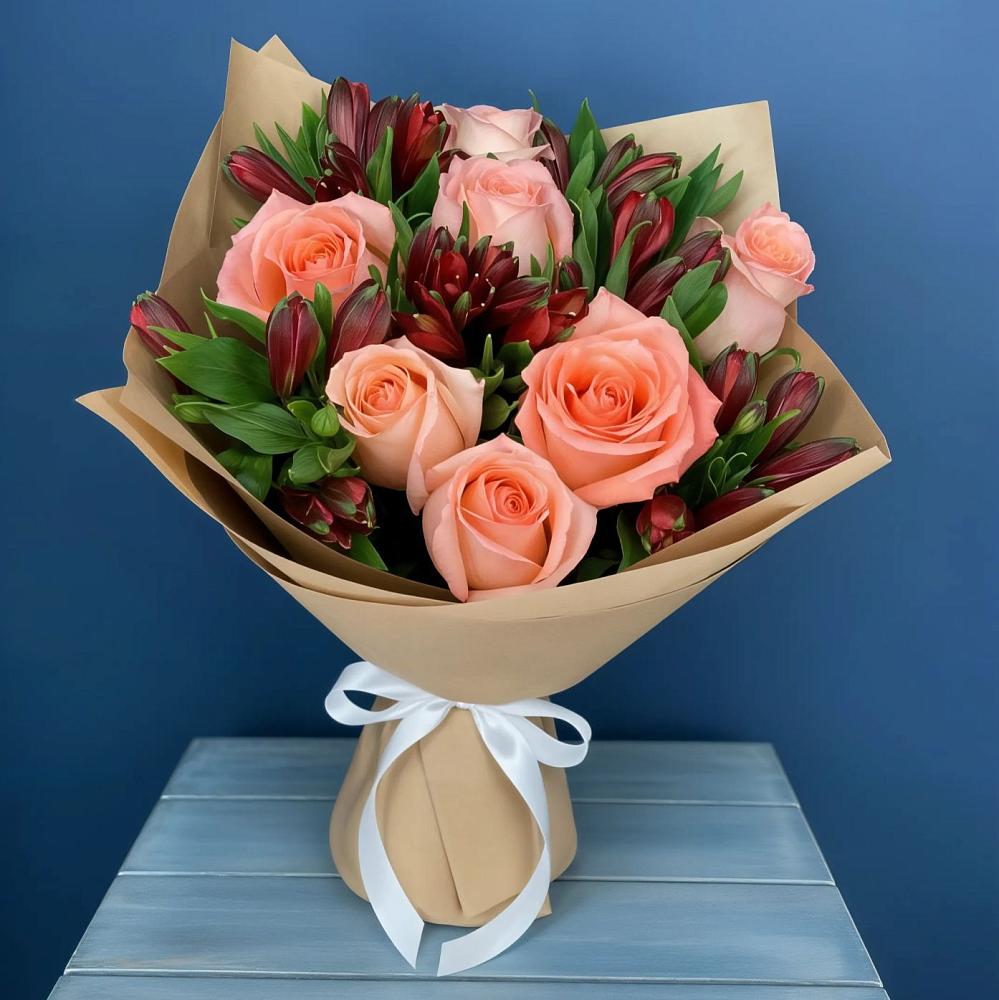 Букет цветов из: Розы и Альстромерии в Дудинке