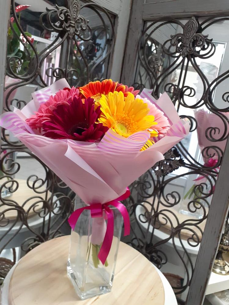 Букет цветов из: Герберы в Дудинке