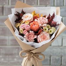 Букет цветов из:  Гвоздики, Хризантемы и Розы в Дудинке