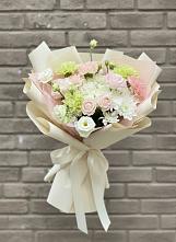 Букет цветов из:  Гвоздики, Розы, Лизиантусы и Хризантемы #REPLACE_PRED# Дудинке